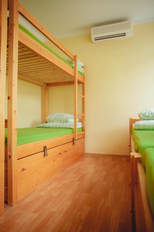 Hostel Lwowska26 Krakau Zimmer foto